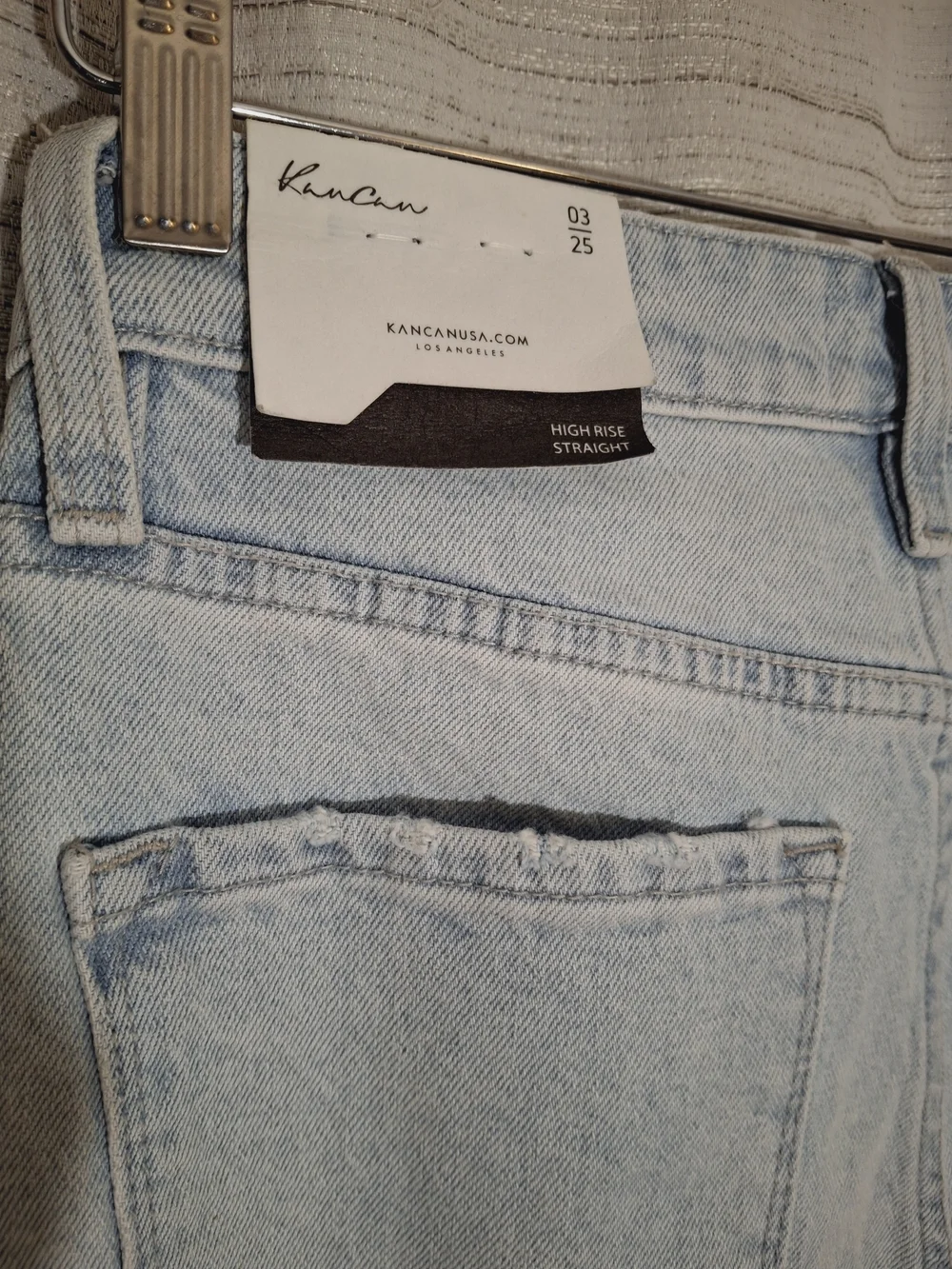 KanCan Light Blue Straight-Leg Women’s Jeans 03/25 NWT